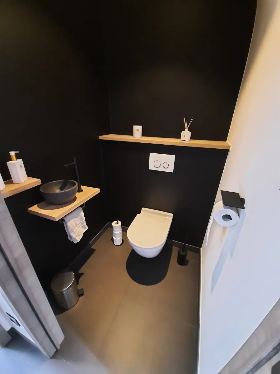 toilet na